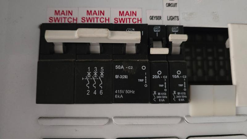 To Let commercial Property for Rent in Maitland Western Cape